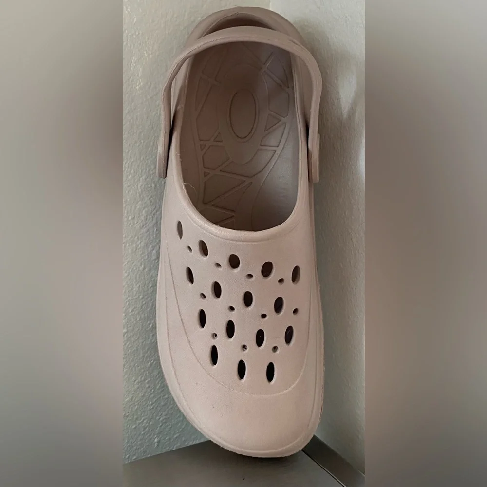Womens.. Beige Slip-On Clogs